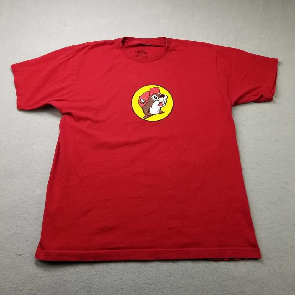Bucee's T-Shirt Size XL Red Travel Stop Convenience Store Short Sleeve